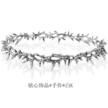 Mũ Vương Miện Bạc Châu Âu Mỹ Phong Cách Gái Trưởng Kích Thước Lớn Quà Tặng Sinh Nhật 384.480 VNĐ 5 Mũ Vương Miện Bạc Châu Âu Mỹ Phong Cách Gái Trưởng Kích Thước Lớn Quà Tặng Sinh Nhật 384.480 VNĐ 5