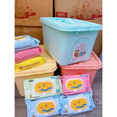 Mua 10 gói Khăn giấy ướt Vịt Phú Đạt không mùi cho bé – Tặng xô nhựa đa màu, chỉ 129.000₫