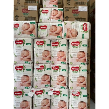 Mua 4 Bịch Huggies Newborn Tặng Túi Xách - Giá Ưu Đãi 200.000 (Giảm 56.000)