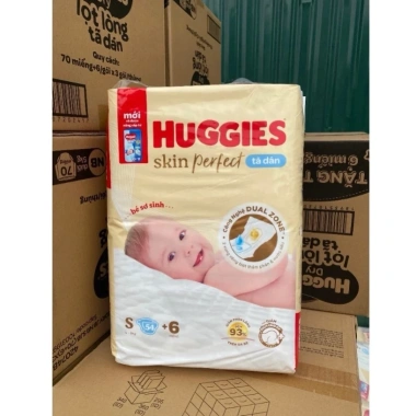 Mua 4 Bịch Huggies Newborn Tặng Túi Xách - Giá Ưu Đãi 200.000 (Giảm 56.000)