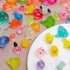 Mua 50 tặng 6 - Túi Mù Charm Động Vật Dạ Quang Phát Sáng, Đồ Chơi Đêm Thú Sáng Đèn, Quà Tặng Bất Ngờ Cho Bé 7