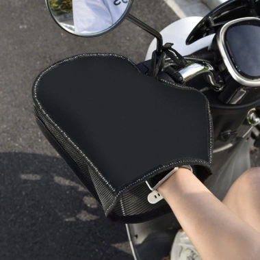 Muffs Tay Lái Xe Máy Nắng Mùa Hè Lưới Thoáng Khí, Dải Phản Quang, Chống Nắng - Giá Ưu Đãi 108.900₫