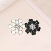 Mũi áo retro vàng thổ cẩm họa tiết hoa hồng tiệc sang trọng giá 52.800 VND 2