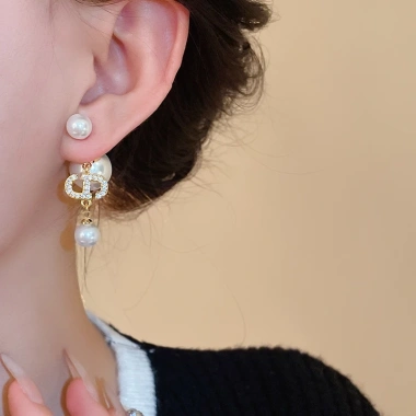 Mũi lợn mạ vàng 14K đá zirconia – Thiết kế hiện đại sang trọng, phụ kiện thời trang, quà tặng 106.502₫ 9 Mũi lợn mạ vàng 14K đá zirconia – Thiết kế hiện đại sang trọng, phụ kiện thời trang, quà tặng 106.502₫ 9