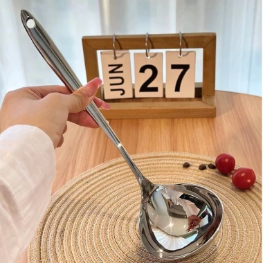 Muỗng múc canh tay dài inox 18/10 Đánh giá cao chịu nhiệt, giá ưu đãi 189.000₫ 12 Muỗng múc canh tay dài inox 18/10 Đánh giá cao chịu nhiệt, giá ưu đãi 189.000₫ 12