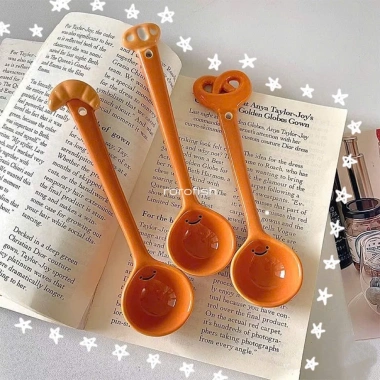 muỗng sứ mini cute hình bánh mì – ăn tráng miệng, pha cà phê, bàn làm việc, 49.000₫ 6