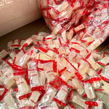 Mứt Bí Ép Viên Kim Hoa 500g-1kg Ngon tự nhiên Giá chỉ 83.500₫ Giảm mạnh