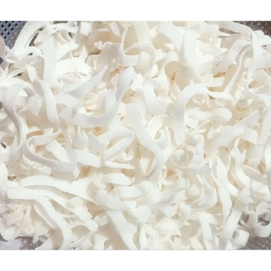 Mứt dừa bánh tẻ bào sợi đường phèn ít ngọt thơm ngon 500g - Giá ưu đãi 79.000₫