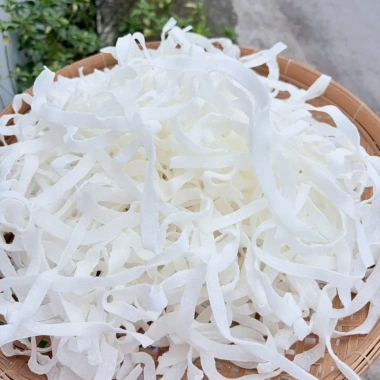 Mứt dừa dây truyền thống Bến Tre - Thủ công, Ngon tự nhiên, Giá chỉ 99.000 VND 2