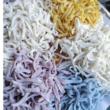 Mứt dừa non 1kg ít đường nhà làm - Dẻo mềm, thơm ngon, màu rau củ, không chất bảo quản - Giá ưu đãi 158k