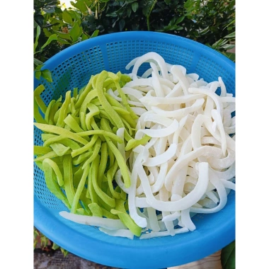 Mứt dừa non 500gr Bến Tre vị truyền thống lá dứa, giàu vitamin muối khoáng, giảm giá 165k