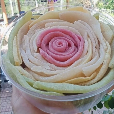 Mứt Dừa Non Hoa Hồng Đường Phèn Mix Màu Tự Nhiên - Giá 73.470đ Giảm Đặc Biệt