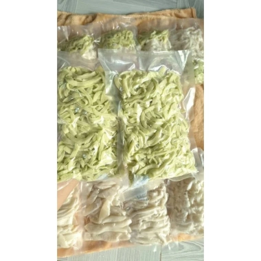 Mứt dừa non sợi đũa 500g vị xanh lá dứa - Ngon tự nhiên, giảm còn 95.000 VND