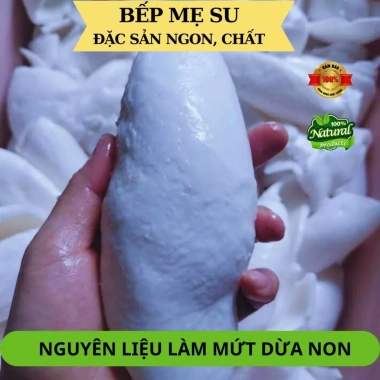 Mứt dừa non sợi mix màu 500g nhà làm, ít đường, thơm ngon, hút chân không, màu rau củ ngẫu nhiên