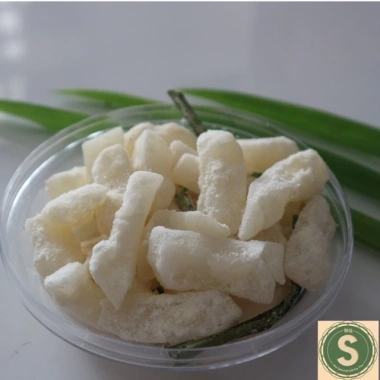 Mứt Dừa Sáp Lá Dứa 250g - Thơm Ngon, Đậm Đặc Sắc, Giá Giảm Đặc Biệt 87.220₫