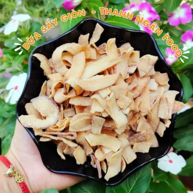 Mứt Dừa Sấy Giòn 500g Không Quá Ngọt, Thơm Ngon, Dùng Topping Chè, Làm Bánh, Rắc Kem – Giá 53.999 VND 2 Mứt Dừa Sấy Giòn 500g Không Quá Ngọt, Thơm Ngon, Dùng Topping Chè, Làm Bánh, Rắc Kem – Giá 53.999 VND 2