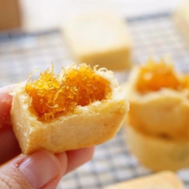 Mứt Dứa Sên Sẵn 500gr - Ngon, Dễ Dùng cho Bánh Dứa, Giá Ưu Đãi 100.000 VND 2