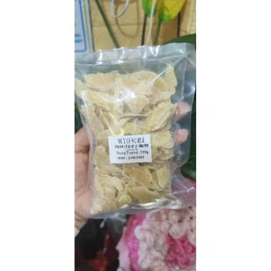 Mứt gừng Huế cắt lát 200g - Thơm ngon, tăng sức đề kháng, chỉ 50.000 dong