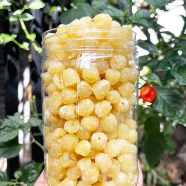 Mứt hạt sen Huế 500gr đường phèn ít ngọt - Giá ưu đãi 140.000 VND