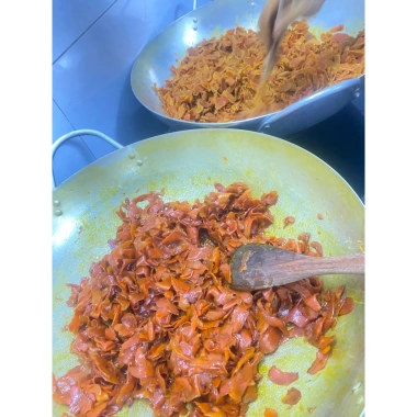 Mứt Nghệ Nhà Làm 100g – Ngon, Dinh Dưỡng, Giá 22.000 VND, Thơm Tự Nhiên