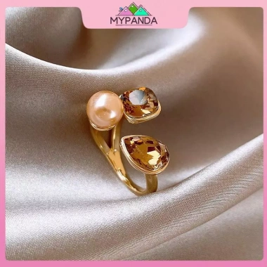 MYPANDA Nhẫn Hình Học Pha Lê Champagne và Ngọc Trai Kim Loại – Tinh Tế Dành Cho Dự Tiệc, Giá 51.260₫