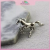 MYPANDA phụ kiện thời trang retro nam - huy hiệu ngựa, mũ, túi, khăn cổ, trâm cài áo - giá 62.040đ 7