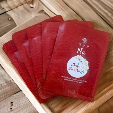 Nạ Thượng Hoa Đình Bách Y Sâm Dưỡng Trắng Cấp Ẩm Trẻ Hóa Da - Hộp 5 miếng Duyên Thị, 310.000 VND 9 Nạ Thượng Hoa Đình Bách Y Sâm Dưỡng Trắng Cấp Ẩm Trẻ Hóa Da - Hộp 5 miếng Duyên Thị, 310.000 VND 9