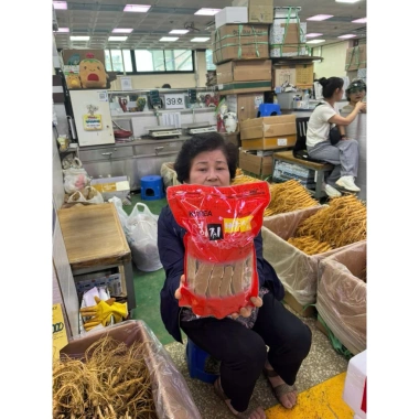 Nấm Linh Chi Túi Đỏ Hàn Quốc 1kg 5,6 lá - Giá ưu đãi 800.000 VND, giá gốc 1.000.000 VND