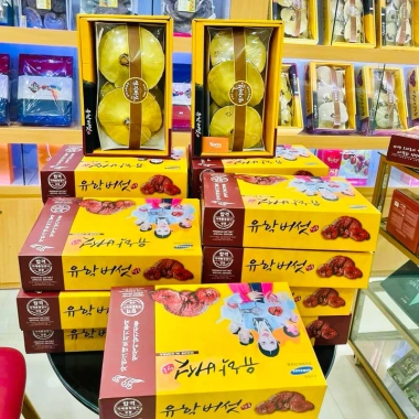 Nấm Linh Chi Vàng Chanh Hàn Quốc Hộp Giấy Hình Cô Gái Giảm Đặc Biệt 949.000đ