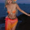Nàng Cam San Hô – Bikini vỏ sò cam, tặng dây chuyền, 2 kẹp hoa, chip – 1,300,000₫