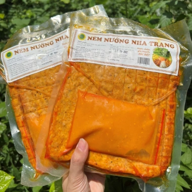 Nem Chua Rán Phố Cổ, Nem Nướng Nha Trang, Nem Lụi Huế Chuẩn Vị Thơm Ngon Giảm 21% Chỉ 29.000đ 12 Nem Chua Rán Phố Cổ, Nem Nướng Nha Trang, Nem Lụi Huế Chuẩn Vị Thơm Ngon Giảm 21% Chỉ 29.000đ 12