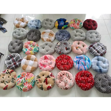Nệm lót ghế ngồi hình tròn giao màu ngẫu nhiên 40cm - Giá chỉ 40.000₫ giảm mạnh
