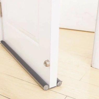 Nẹp xốp chặn cửa chống ồn, ngăn còn trùng, bụi bẩn, thoát hơi điều hòa - Giá ưu đãi 15.999 VND 2 Nẹp xốp chặn cửa chống ồn, ngăn còn trùng, bụi bẩn, thoát hơi điều hòa - Giá ưu đãi 15.999 VND 2