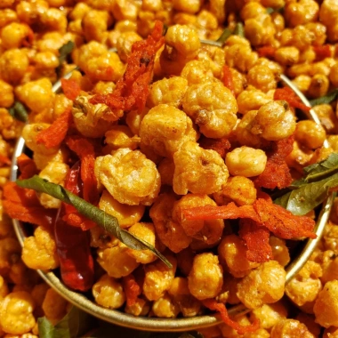 Ngô Cay Khô Bò Lá Chanh 500g - Snack Bắp Sấy Giòn, Giá Ưu Đãi 39,500₫ Thuỳ Bùi