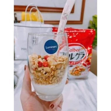 Ngũ cốc ăn sáng Calbee trắng Nhật Bản 550g ít đường - Hỗ trợ giảm cân, chỉ 186k