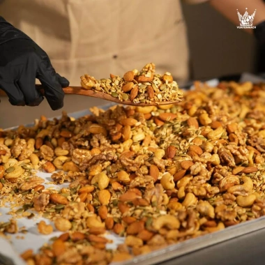 Ngũ cốc Granola Siêu Hạt 500gr - 10% Yến Mạch, Vua Ăn Kiêng, Dinh Dưỡng Cao 3 Ngũ cốc Granola Siêu Hạt 500gr - 10% Yến Mạch, Vua Ăn Kiêng, Dinh Dưỡng Cao 3