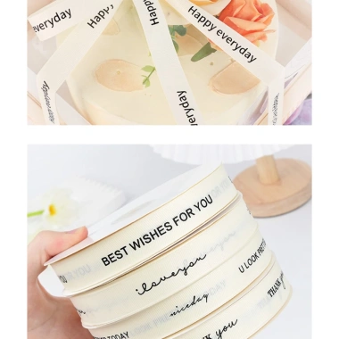 Nguyên cuộn ruy băng trắng in chữ, bản rộng 2cm - Gói hoa, gói quà 12.000 VND 6