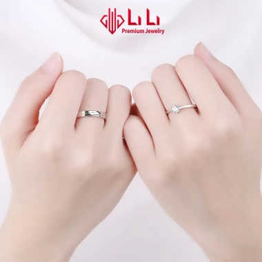 Nhẫn bạc cặp đôi LiLi S999 đính đá CZ cao cấp Giá 2.891.000đ ưu đãi 2 Nhẫn bạc cặp đôi LiLi S999 đính đá CZ cao cấp Giá 2.891.000đ ưu đãi 2