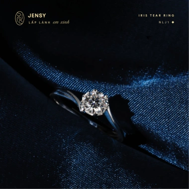 Nhẫn bạc nữ Iris Tear NLJ1 gắn kim cương Moissanite xi bạch kim GRA giá 839k