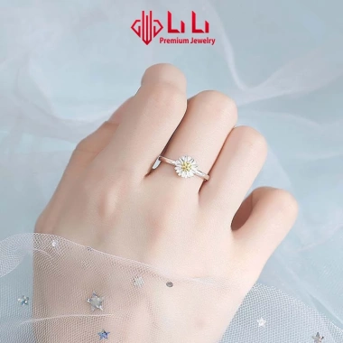 Nhẫn bạc nữ LiLi S925 cao cấp hoa cúc họa mi Jade, giảm còn 1.304.000 VND