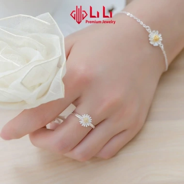 Nhẫn bạc nữ LiLi S925 cao cấp hoa cúc họa mi Jade, giảm còn 1.304.000 VND