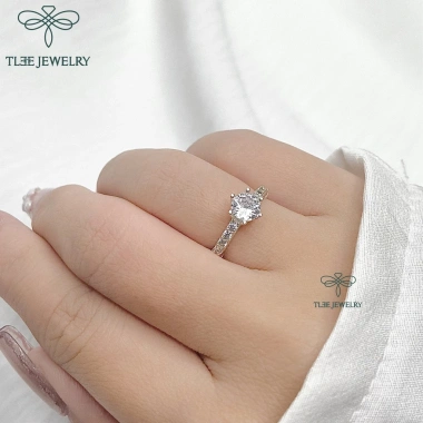 Nhẫn bạc nữ TLEE A124 đính đá sáu chấu viền sang trọng - Giá ưu đãi 442.000₫