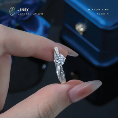 Nhẫn bạc nữ Wintery NLJB3 gắn Moissanite xi bạch kim – Kiểm định GRA, chỉ 734.000₫ 5