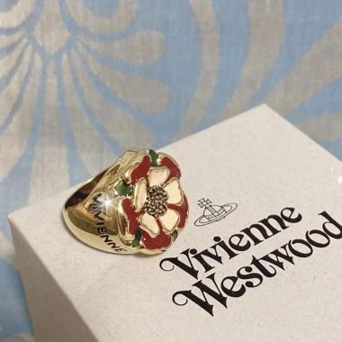 Nhẫn Bạc Vivienne Westwood Khắc Chữ Tiếng Anh Đỏ/Đen - Giá chỉ 119.935₫