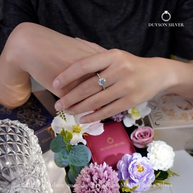 Nhẫn bạc Ý 925 mạ vàng trắng mặt tròn cupcake đính đá CZ 5A cao cấp sang trọng DUYSON SILVER