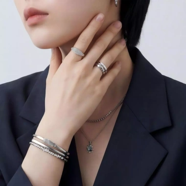 Nhẫn Cube Zirconia sáng bóng - Tinh tế, nhẹ nhàng, giá ưu đãi 427.900 VND - Trang sức hàng ngày