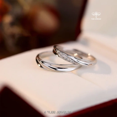 Nhẫn đôi bạc TLEE - Sóng đá kết nối, đính đá sang trọng, giảm còn 800.000 VND