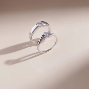 Nhẫn đôi nam nữ bạc xi bạch kim đá Moissanite GRA LAVESTA KC66 - 1.815.000đ 4 Nhẫn đôi nam nữ bạc xi bạch kim đá Moissanite GRA LAVESTA KC66 - 1.815.000đ 4