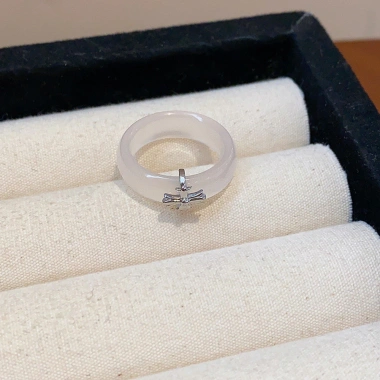 Nhẫn kim loại phong cách Trung Quốc - Thiết kế sang trọng, lớp ánh sáng, chỉ 125.583₫ 6 Nhẫn kim loại phong cách Trung Quốc - Thiết kế sang trọng, lớp ánh sáng, chỉ 125.583₫ 6
