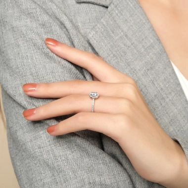 Nhẫn Moissanite 0,5ct Caterina Diamond Solitaire Pavé DR025 - Kiểm định GRA, giảm giá 22% chỉ 1.55 triệu